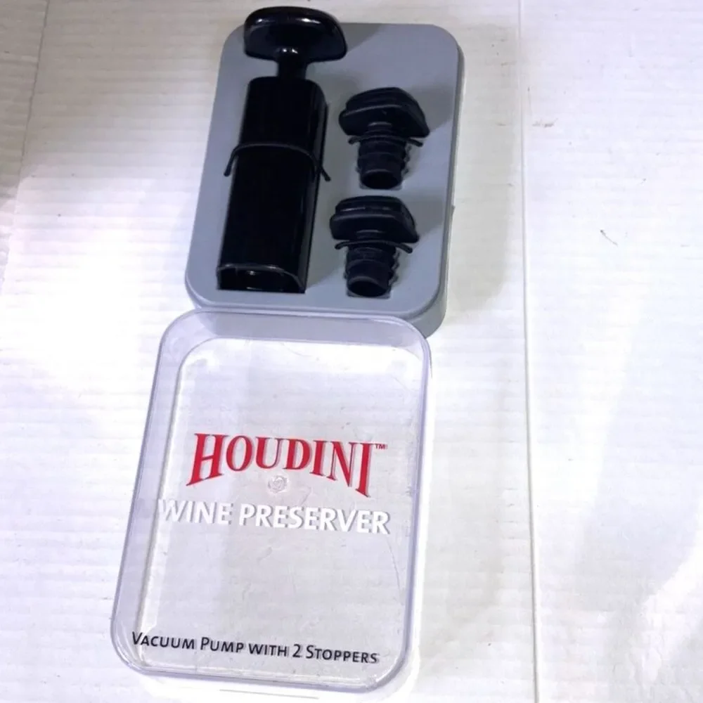 Wine Stoppers HOUDINI Wine Preserver Vacuum Pump with 2 Stoppers NEW Open Box